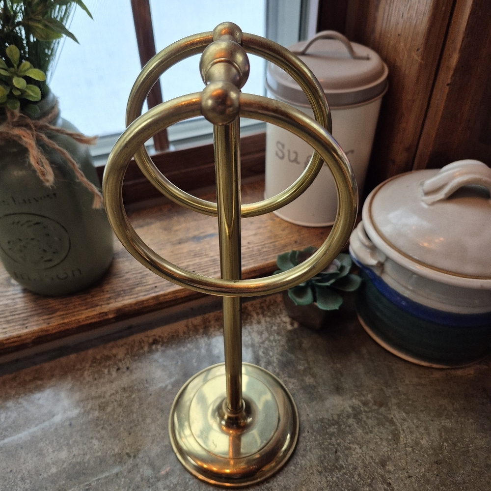 Vintage Gatco Soild Brass Metal Bathroom Counter Double Ring Hand Towel Holder